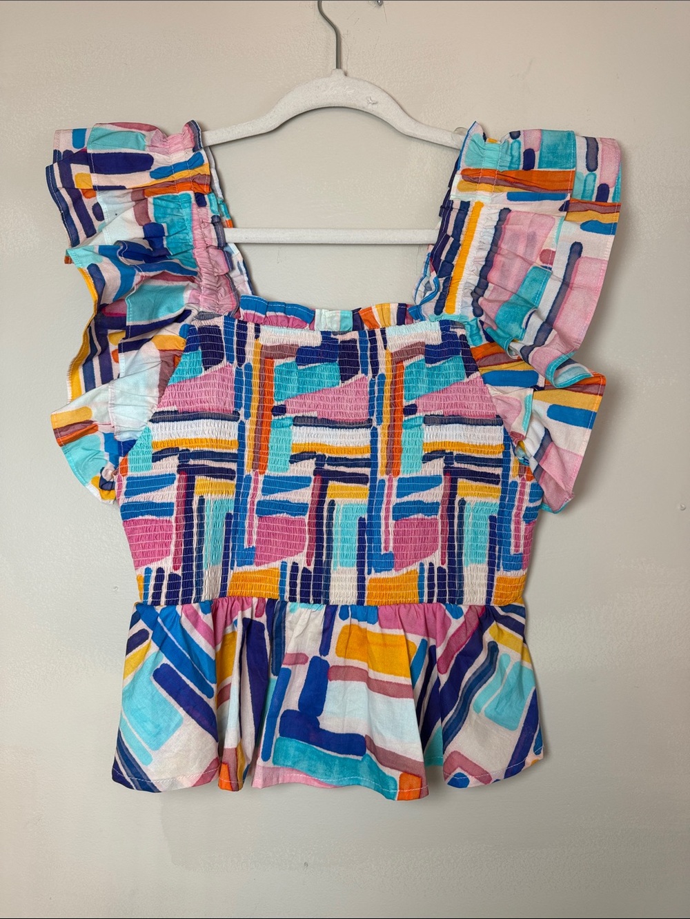 Entro Smocked Peplum Crop in Multicolor Abstract Print w/ Ruffle Sleeves. Medium